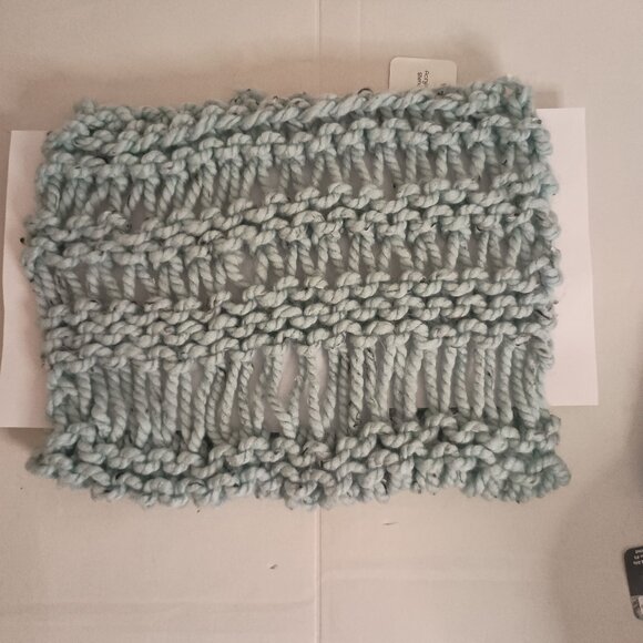 Handmade Crochet Green Blue Hat Infinity Scarf Set NWT - Picture 7 of 9
